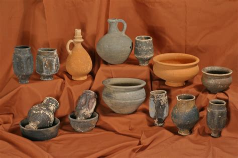 The Romans built a fort around A. . How was roman pottery made